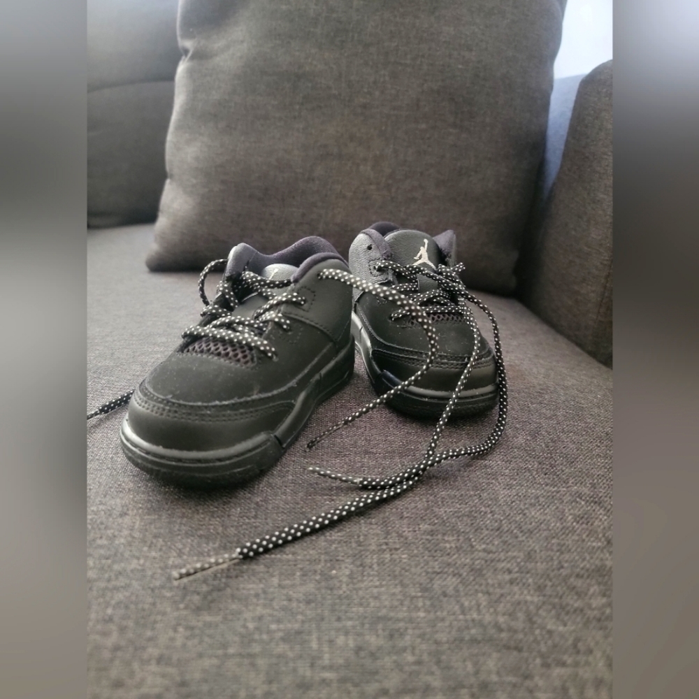 Jordan Flight Origin kids shoes.